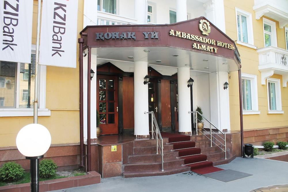 Hotel Ambassador Almaty Exterior foto