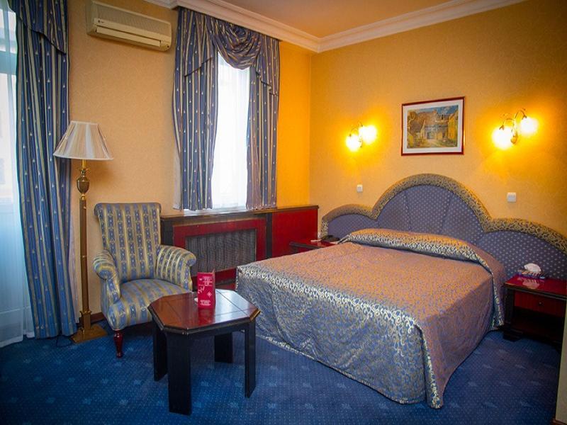 Hotel Ambassador Almaty Exterior foto